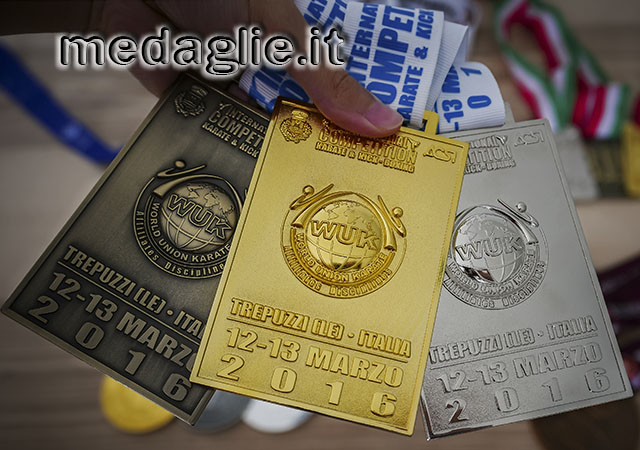medaglie sportive scolpite in varie finiture